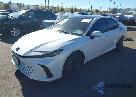 2025 Toyota Camry Xse из США, поврежденный, VIN 4T1DAACK9SU589154